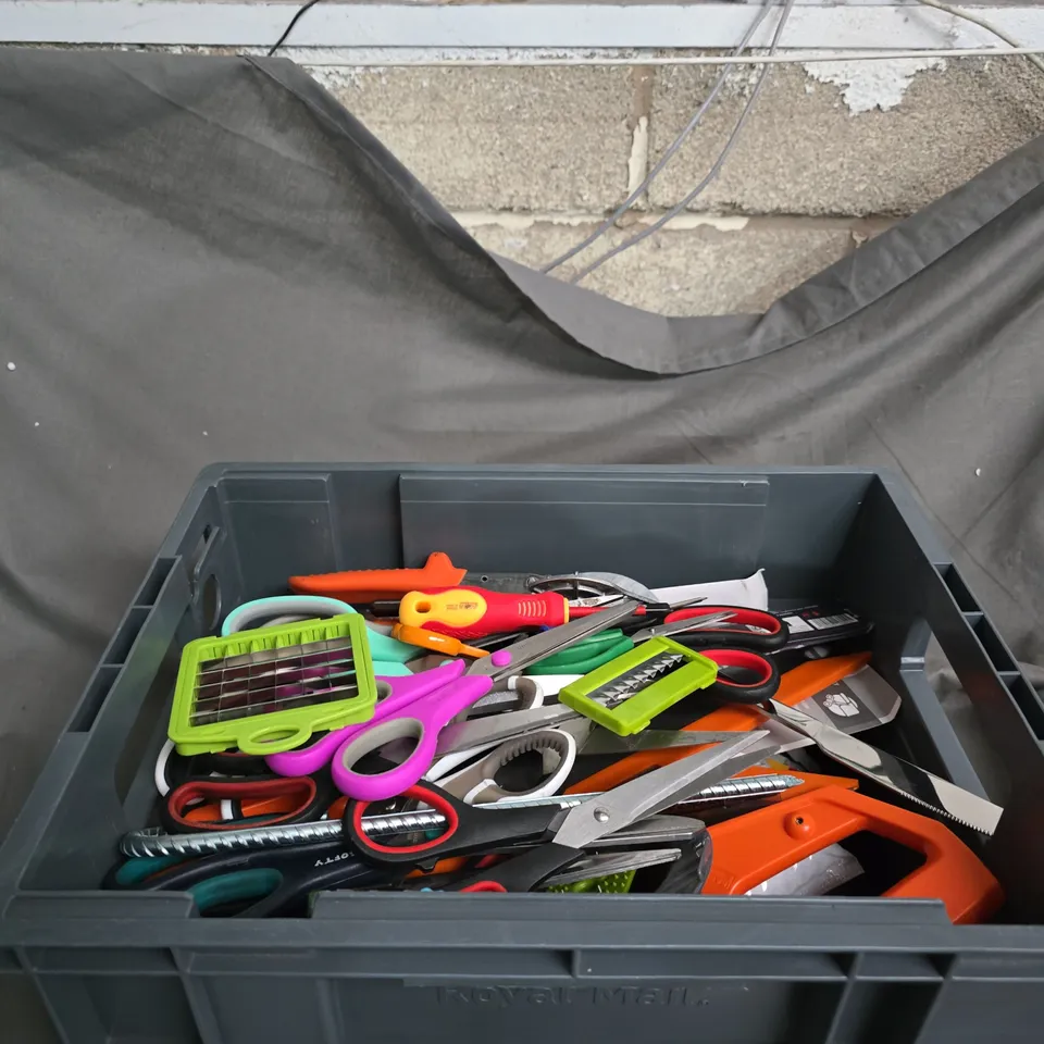 APPROXIMATELY 30 ITEMS OF ASSORTED HAND TOOLS AND SCISSORS  INCLUDING VICTORINOX SWISS ARMY KNIFE PACKAGING .