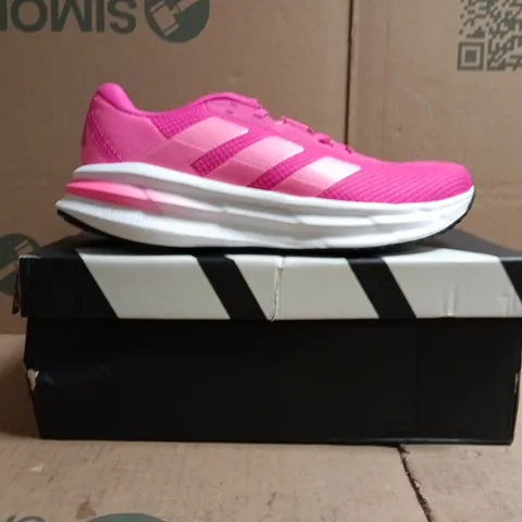 BOXED PAIR OF ADIDAS GALAXY 7 TRAINERS IN PINK SIZE UK 6