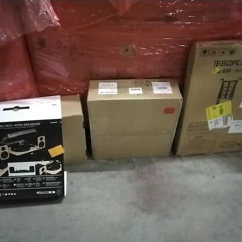 PALLET OF HOUSEHOLD ITEMS TO INCLUDE CEILING FAN, TURNTABLE SYSTEM, TELESCOPIC LADDER AND OTHER ASSORTED ITEMS...