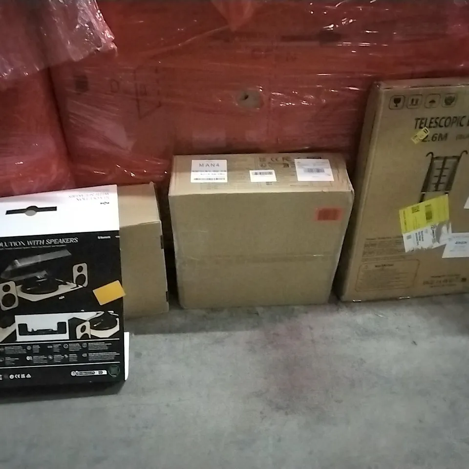 PALLET OF HOUSEHOLD ITEMS TO INCLUDE CEILING FAN, TURNTABLE SYSTEM, TELESCOPIC LADDER AND OTHER ASSORTED ITEMS...
