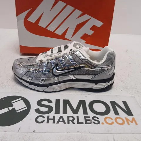 NIKE P-6000 METALLIC SILVER TRAINERS – UK 8