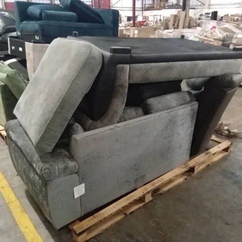 PALLET OF ASSORTED INCOMPLETE DESIGNER SOFA PARTS AND PIECES 