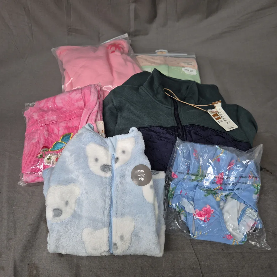 BOX OF APPROXIMATELY 30 ASSORTED KIDS CLOTHING ITEMS TO INCUDE - TROUSERS, ONESIE, JACKET, ETC