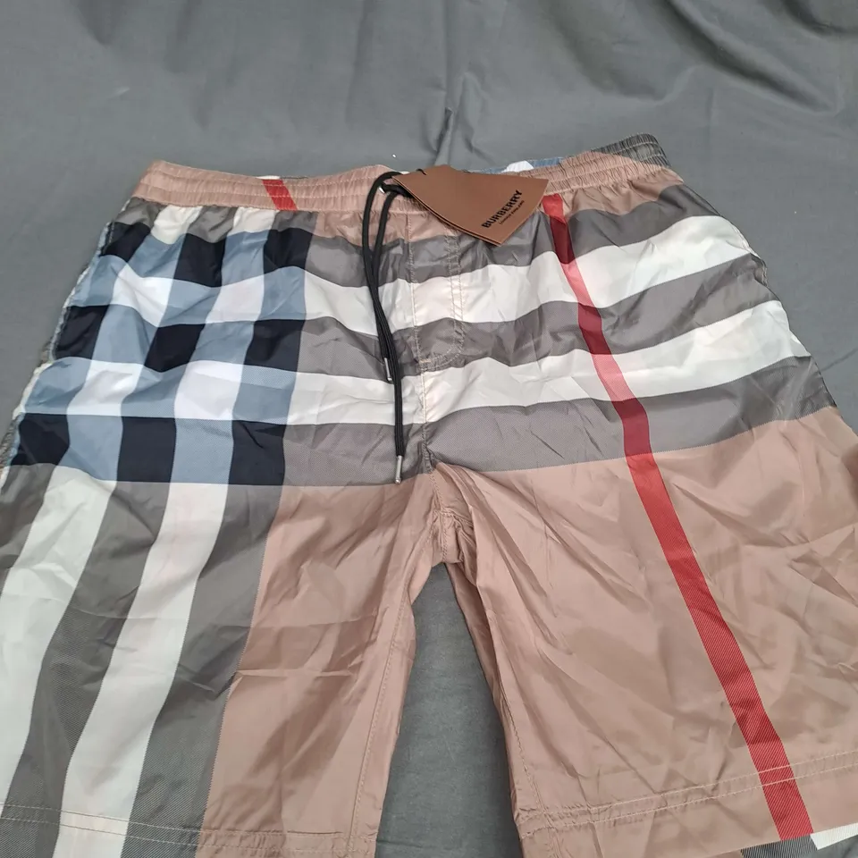 BURBERRY SWIMMING SHORTS SIZE UNSPECIFIED