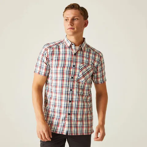BRAND NEW REGATTA MENS MINDANO VIII SHORT SLEEVE SHIRT IN DANGER RED/CORONET BLUE/MOONLIGHT DENIM/MARSHMALLOW CHECK SIZE SMALL