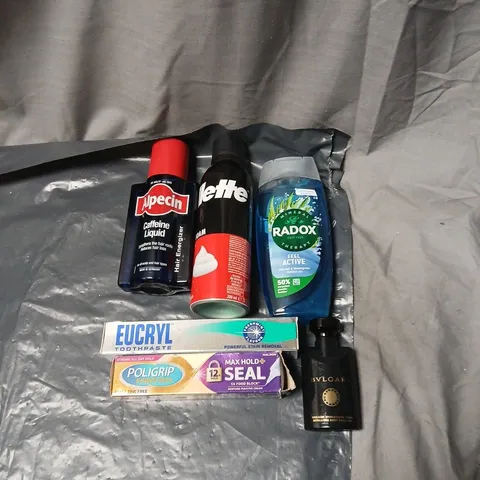 APPROXIMATELY 20 ASSORTED COSMETICS INCLUDING ALPECIN CAFFEINE LIQUID, GILETTE SHAVE FOAM, RADOX SHOWER GEL, TOOTHPASTE ETC