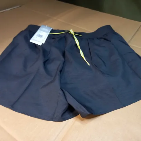 ADIDAS GREY/YELLOW DETAILED LOGO SPORTS SHORTS - MEDIUM