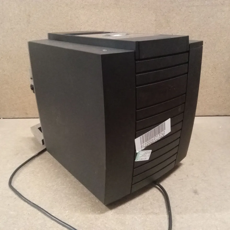 BOXED JURA E8 COFFEE MACHINE - INOX