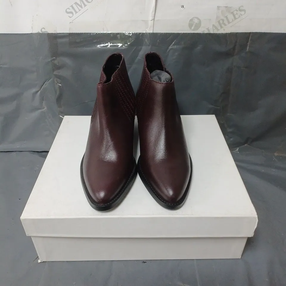 BOXED PAIR OF WOMENS WINE LEATHER ANKLE BOOTS SIZE 36