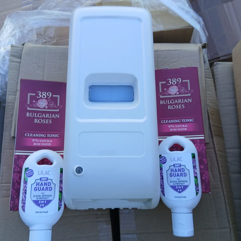 LARGE QUANTITY OF ASSORTED HAND SANITISER AND SOAP DISPENSERS