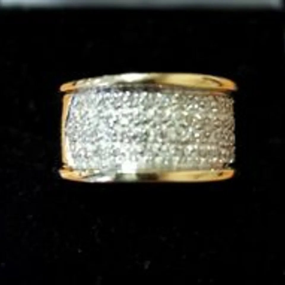 9CT GOLD AND NATURAL DIAMOND DRESS RING 