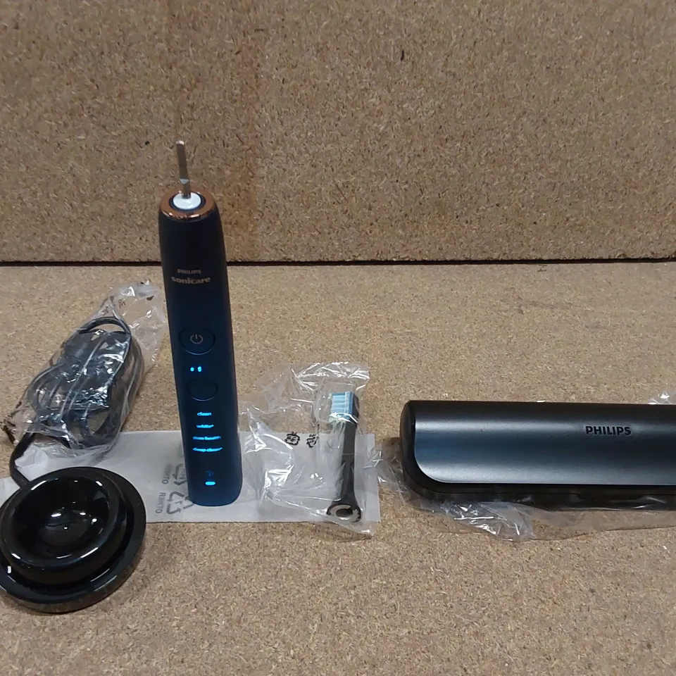 BOXED PHILIPS SONICARE ELECTRIC TOOTHBRUSH DIAMONDCLEAN 9000 SPECIAL EDITION