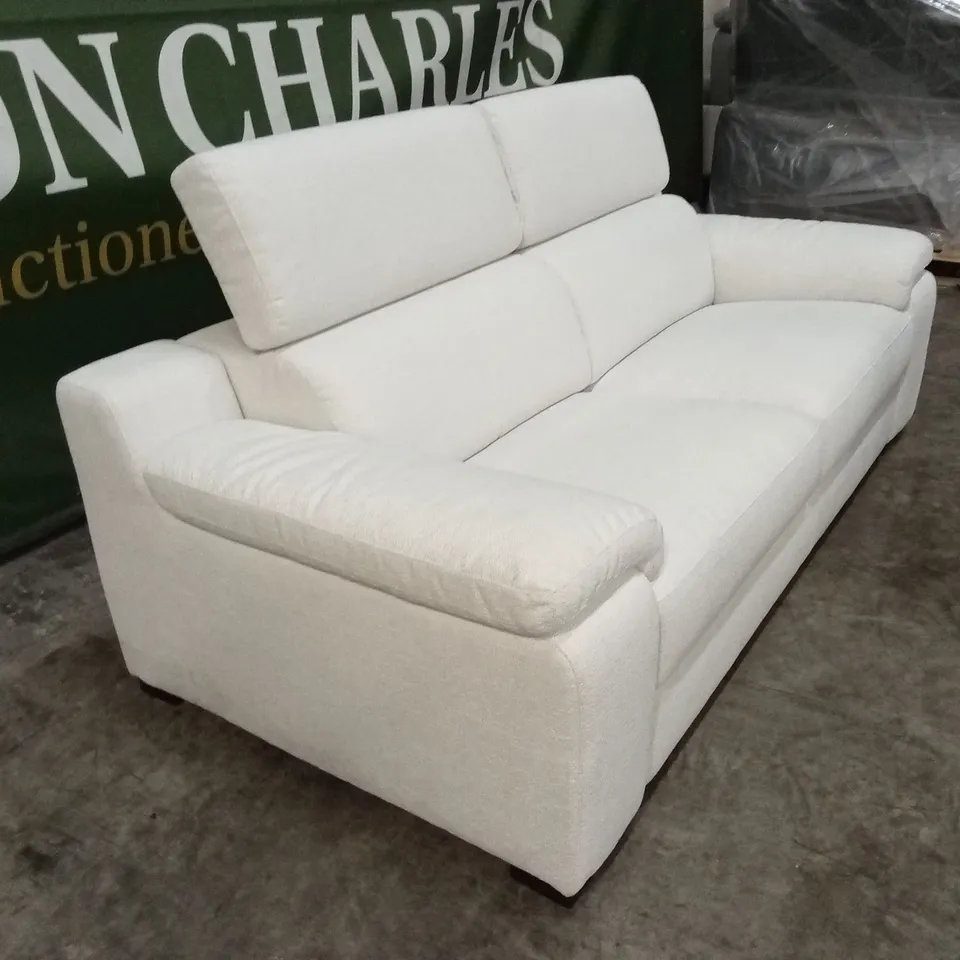 QUALITY DESIGNER ITALIAN MADE DEGANO 3 SEATER FABRIC UPHOLSTERED SOFA - WHITE