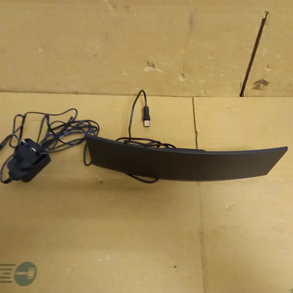 ONE FOR ALL SV9430 AMPLIFIED INDOOR AERIAL