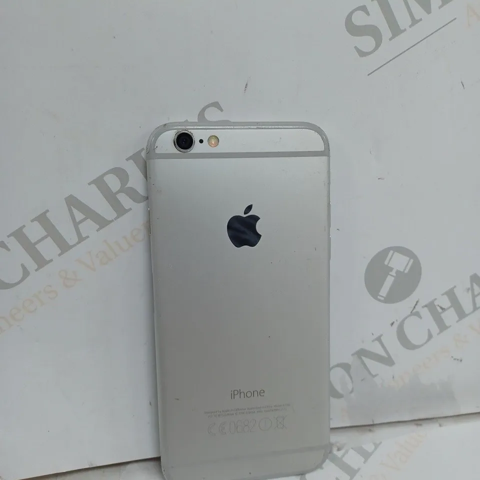IPHONE 6 IN SILVER 