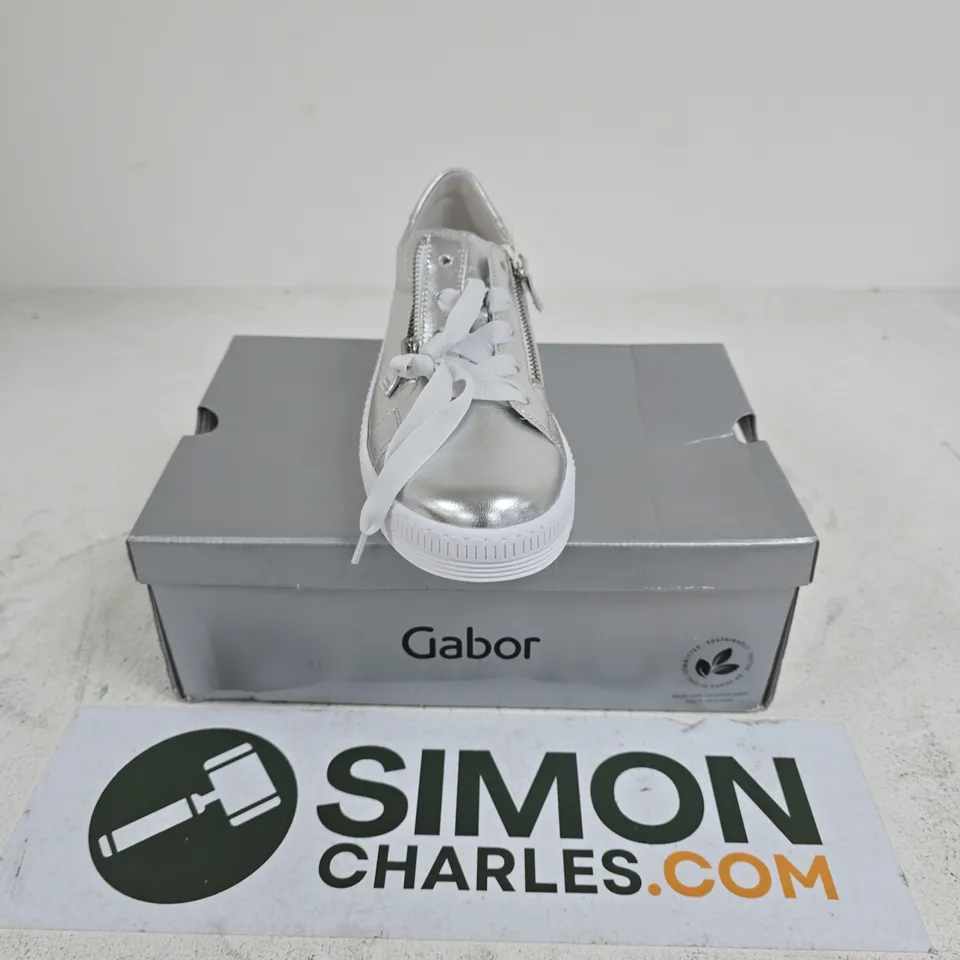 BOXED PAIR OF GABOR WISDOM SILVER MET SHOES - SIZE 8