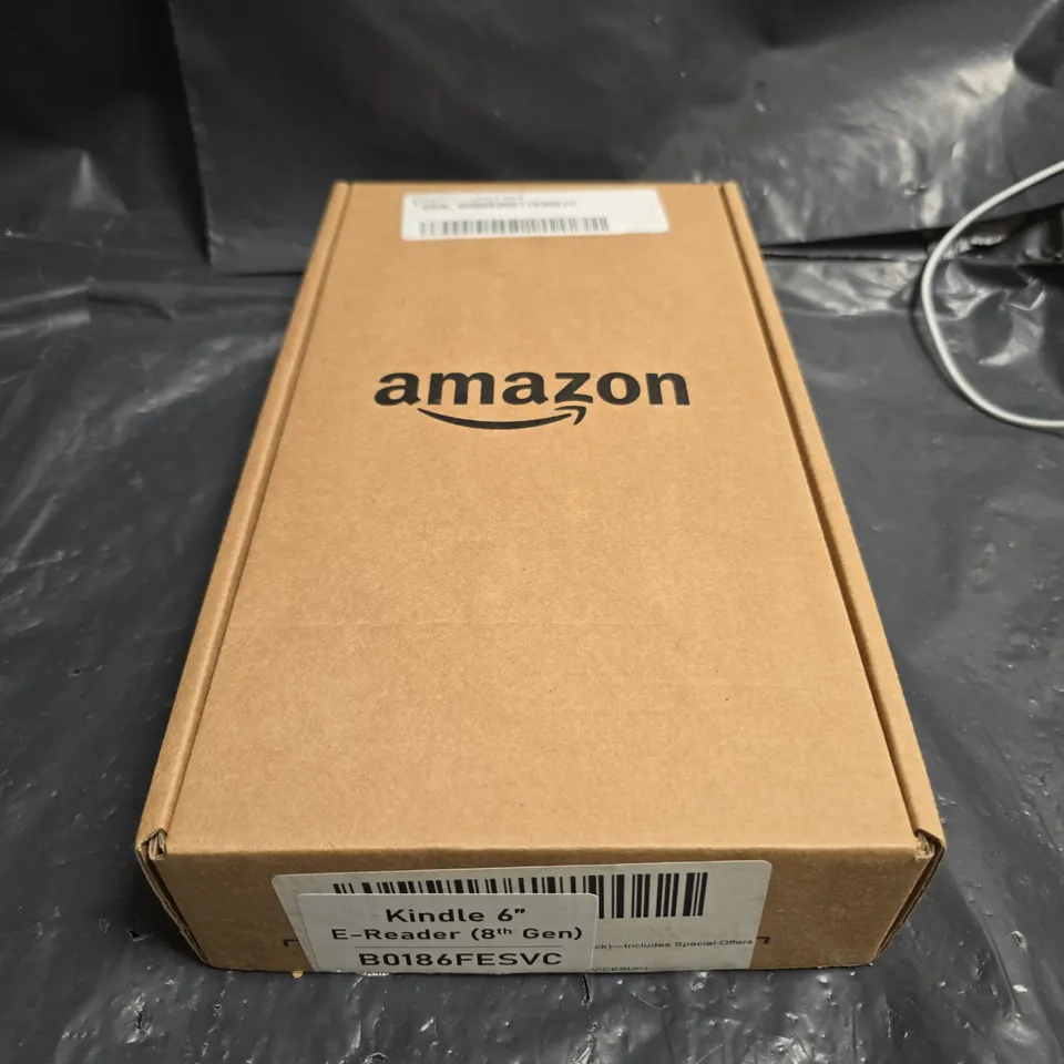 AMAZON KINDLE 6" E-READER (8TH GEN) – BOXED WITH USB CABLE