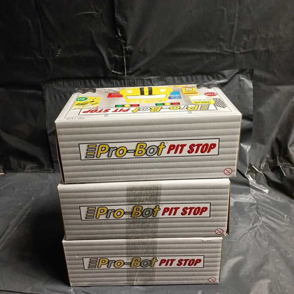 PRO-BOT TOY ROBOT KIT – YELLOW CAR DESIGN, BOXED (3 BOXES)