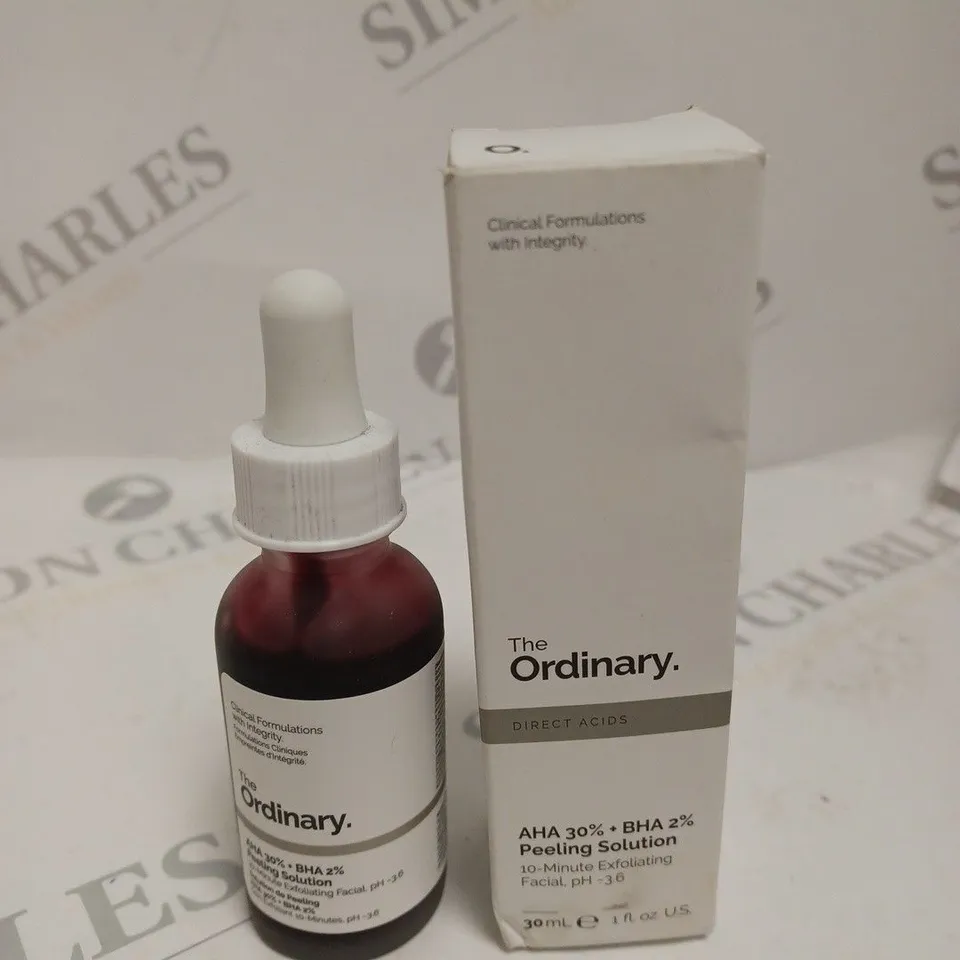 BOXED THE ORDINARY AHA 30% + BHA 2% PEELING SOLUTION 