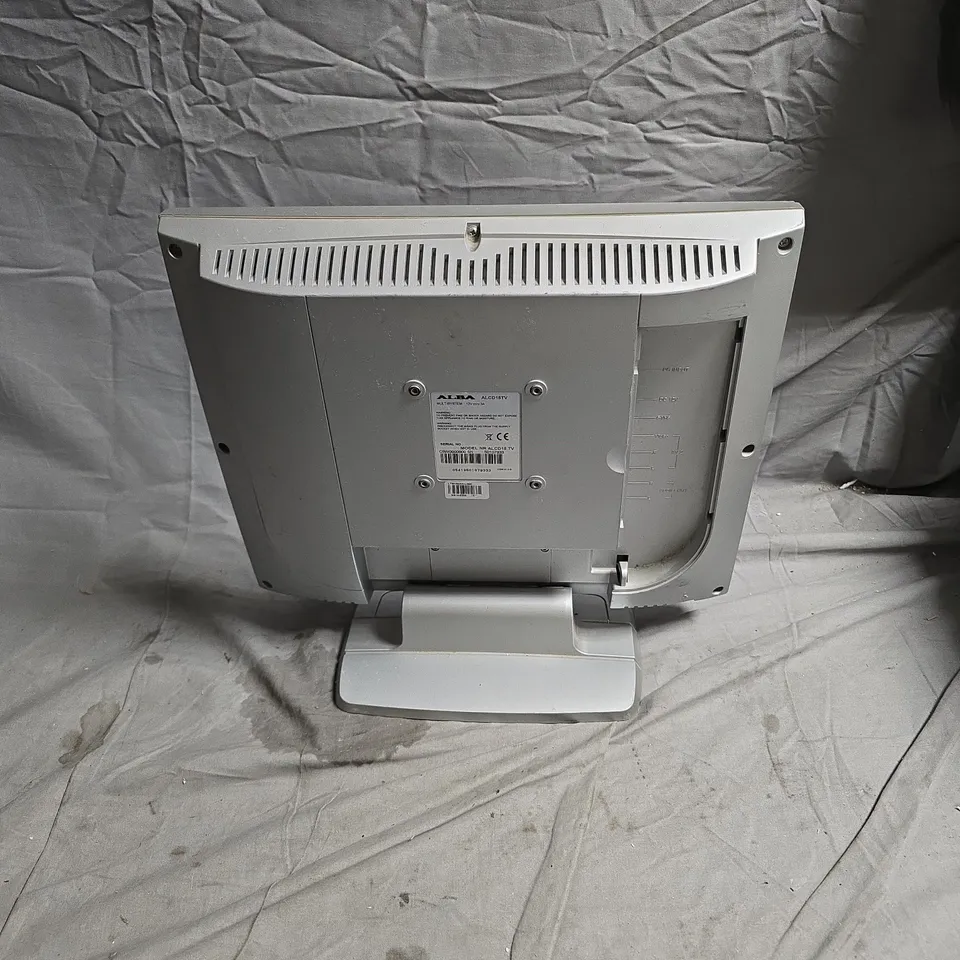 ALBA ALCD15TV MULTISYSTEM 15-INCH TELEVISION WITH STAND. NO POWER PACK INCLUDED