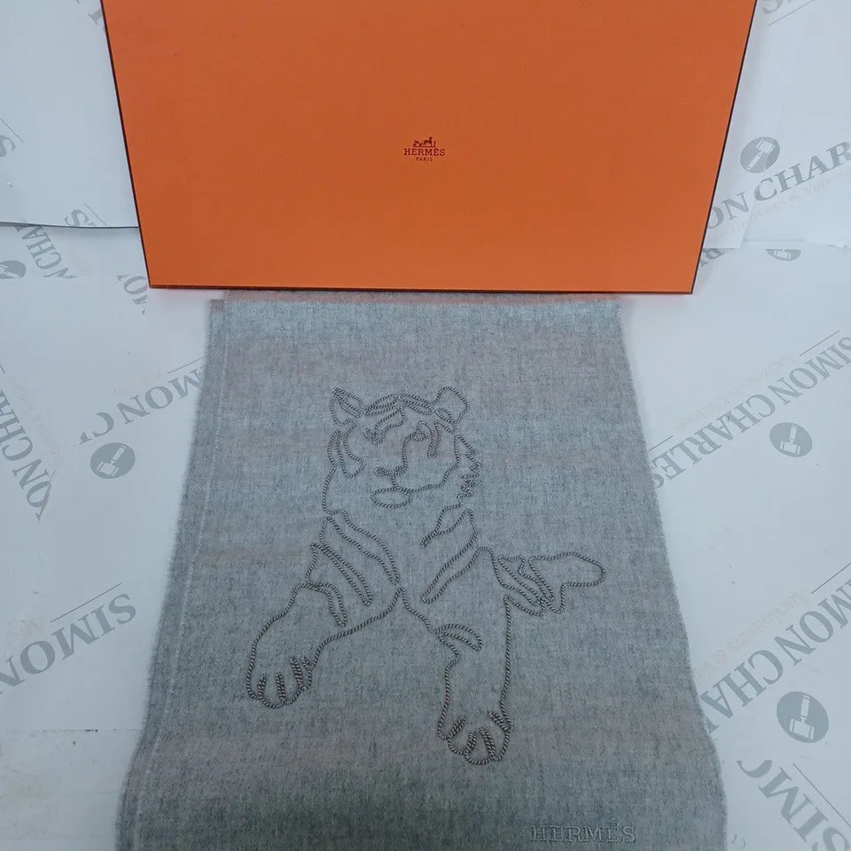 BOXED HERMES PARIS TIGER DESIGN SCARF