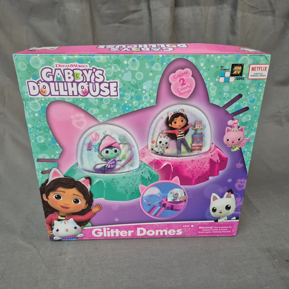 GABBYS DOLLHOUSE GLITTER DOMES