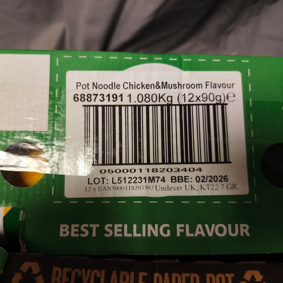 POT NOODLE CHICKEN & MUSHROOM FLAVOUR – 12 X 90G (BULK PACK)