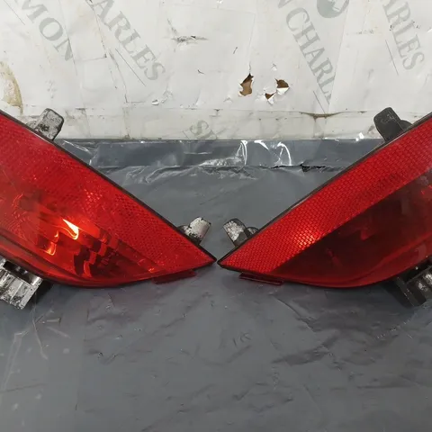 SET OF REAR LIGHT FOR RANAULT SANDER/STEPWAY
