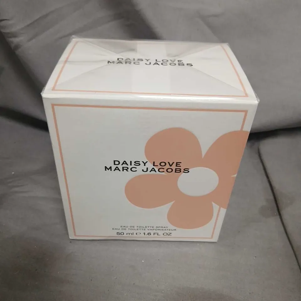 SEALED MARC JACOBS DAISY LOVE EDT 50ML