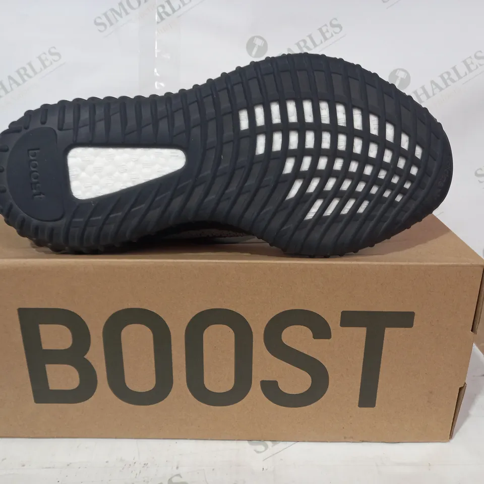 BOXED PAIR OF ADIDAS YEEZY BOOST 350 V2 SHOES IN BROWN/ORANGE UK SIZE 9.5