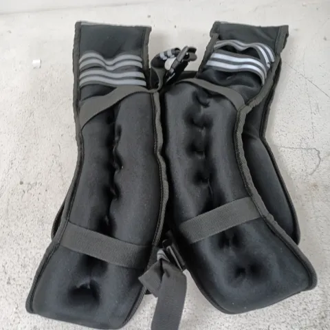 WEIGHTED VEST IN BLACK - SIZE 10