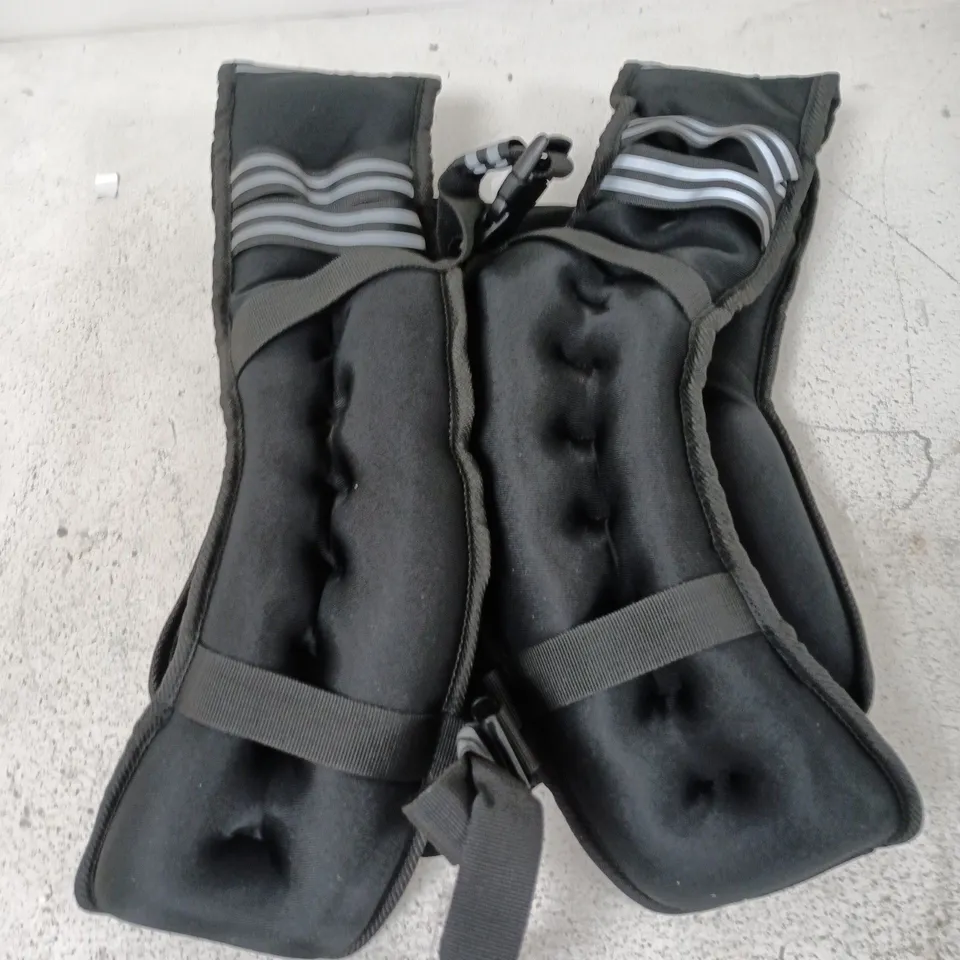 WEIGHTED VEST IN BLACK - SIZE 10