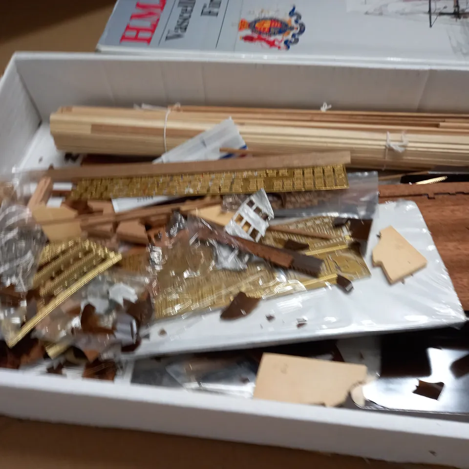 BOXED H.M.S VICTORY 1:50 SCALE MODEL