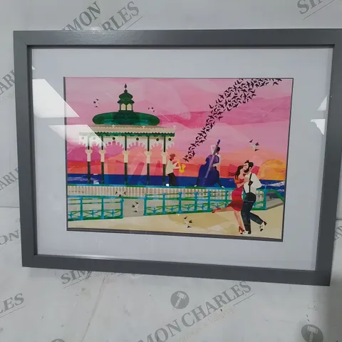 FRAMED SEASIDE SCENE