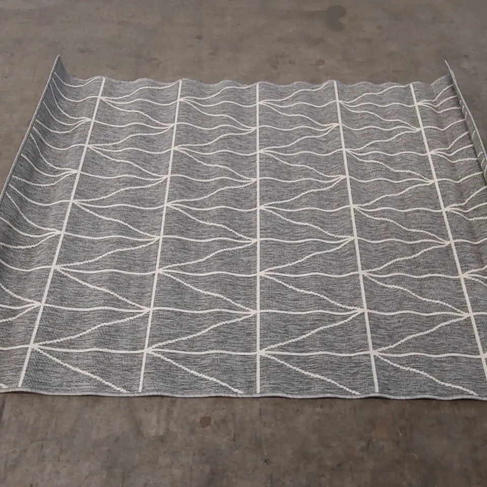 BRAND NEW BAGGED PACO HOME BRUGGE RUG - 170 x 120cm