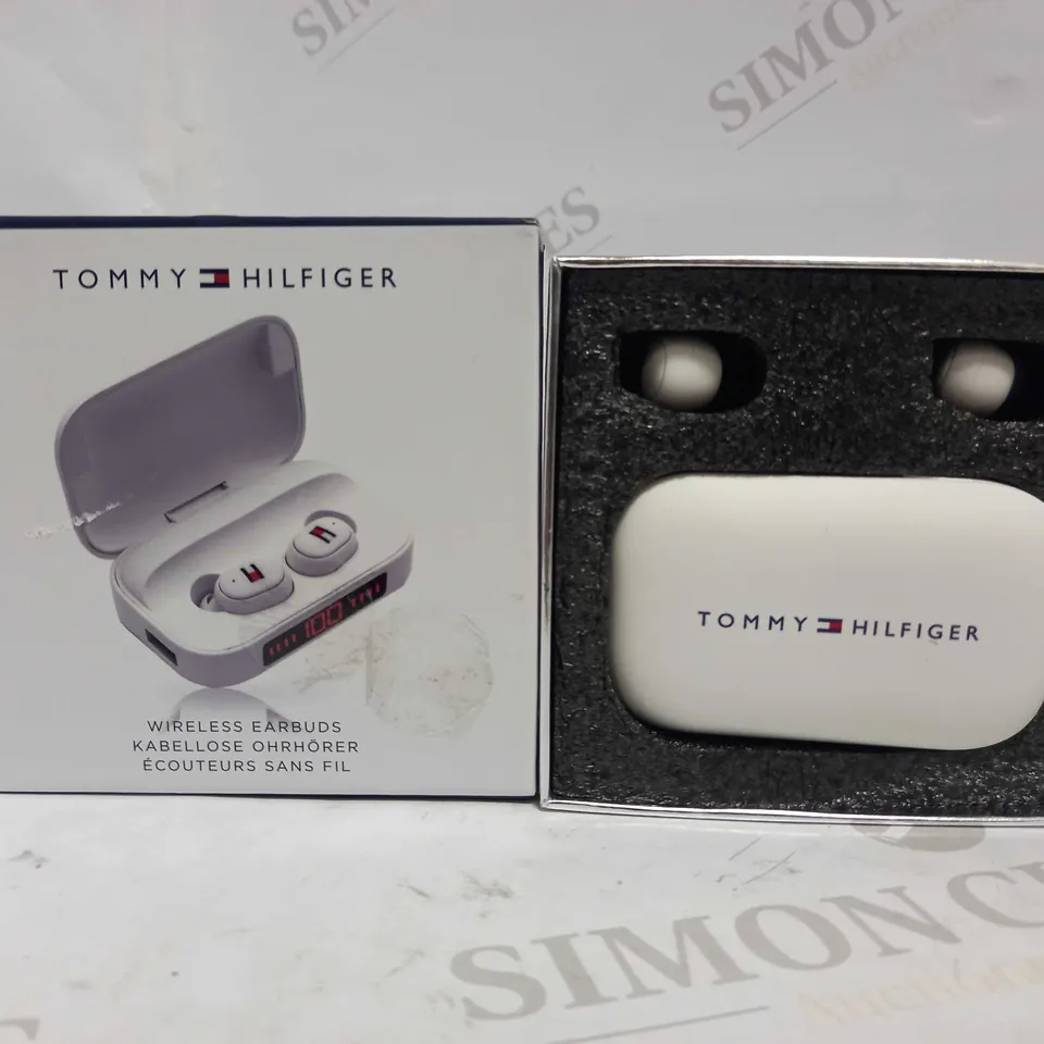 TOMMY HILFIGER WHITE WIRELESS EARBUDS  RRP £90