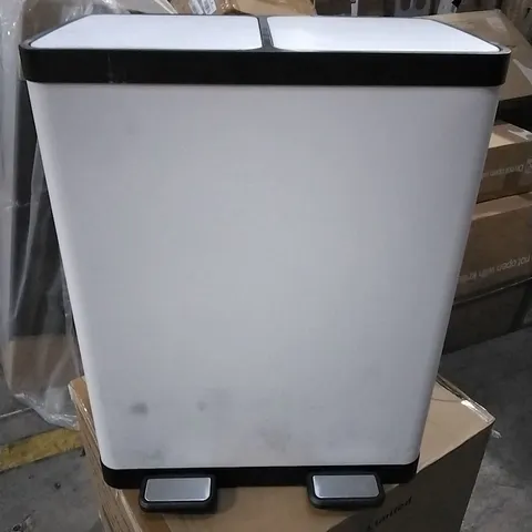 WHITE METAL 2-SECTION PEDAL BIN