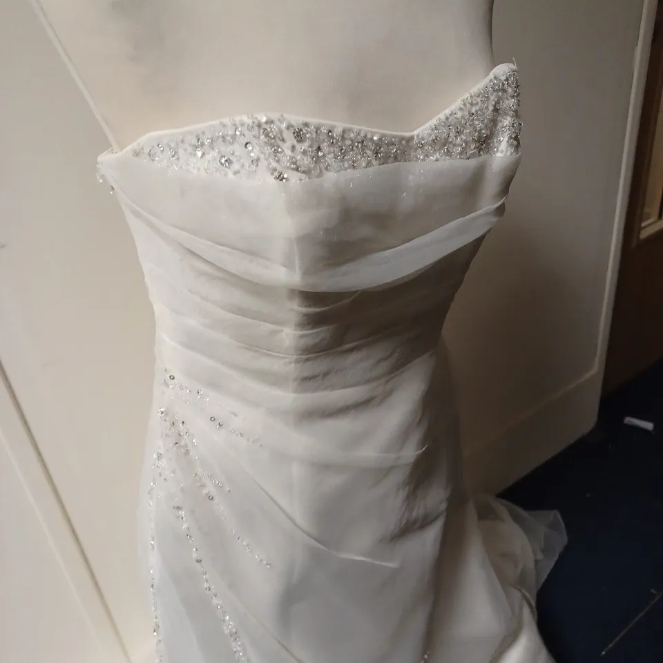 ROSETTA NICOLINI ALBERTA STYLE WEDDING DRESS SIZE 14