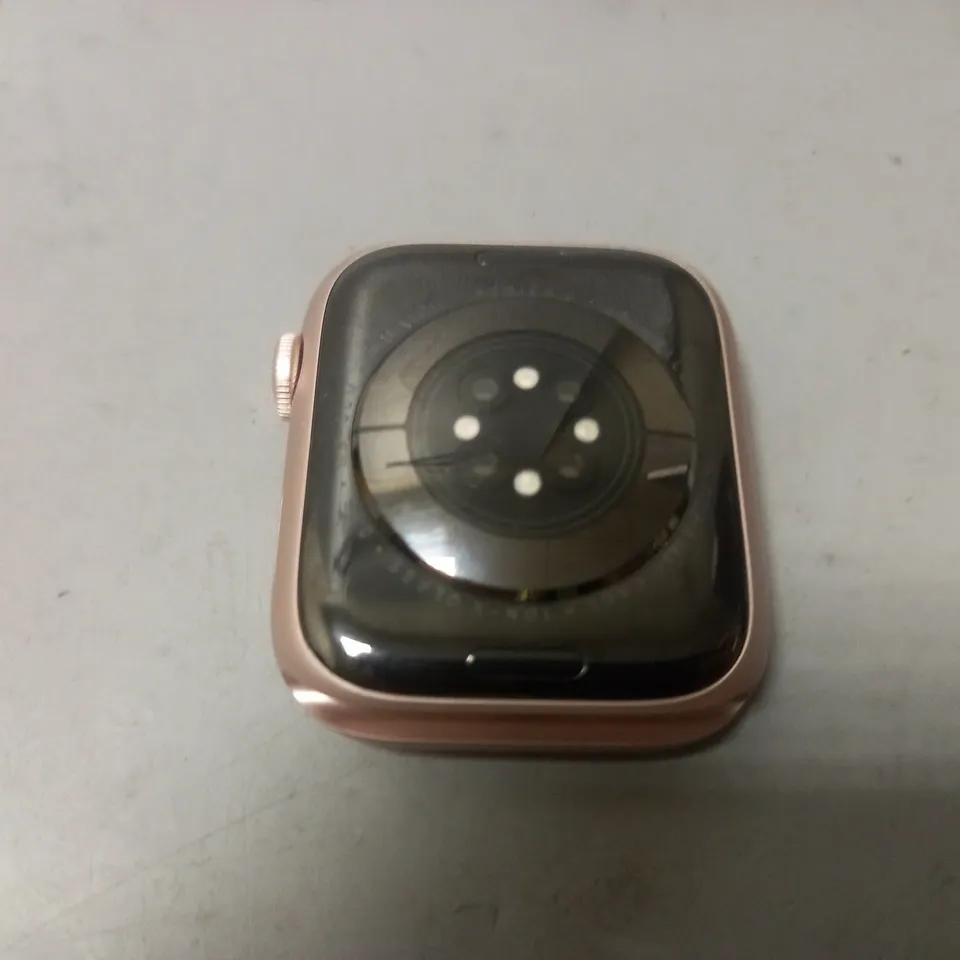 APPLE WATCH SERIES 9 (45mm) (NO STRAP)