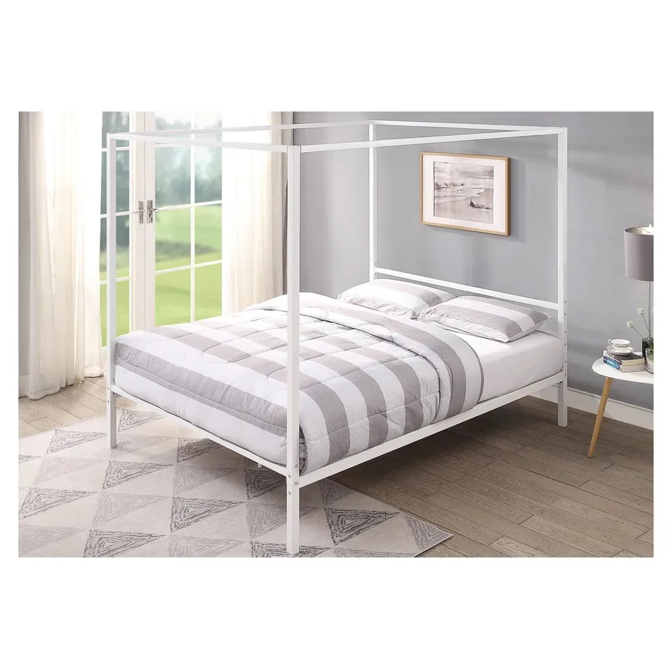BOXED MANSFORD FOUR POSTER BED - WHITE // SIZE: DOUBLE (1 BOX)