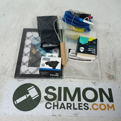APPROXIMATELY 12 ASSORTED HOUSEHOLD ITEMS TO INCLUDE cellophane bags, eco sponge scourer, vibration dampner, etc