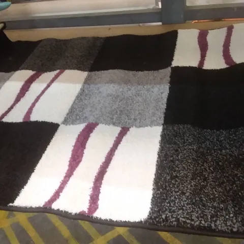 EASIER RUG - BLACK / GREY/ CREAM / PURPLE
