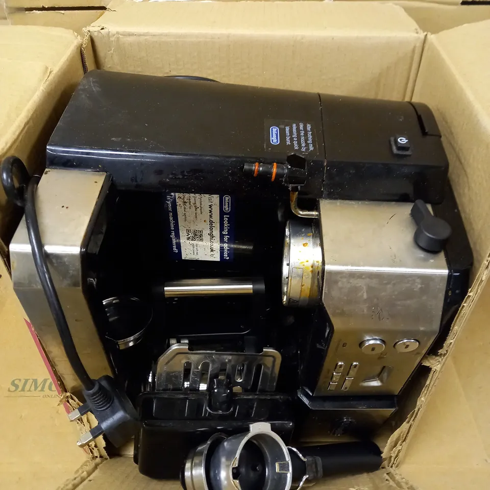 DE'LONGHI COMBI COFFEE MACHINE