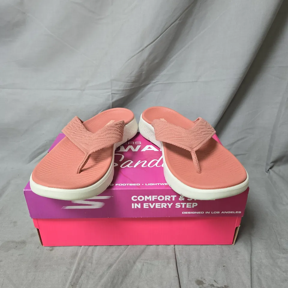 SKECHERS GO WALK WOMEN'S PINK SANDALS – SLIP-ON THONG STYLE SIZE 6