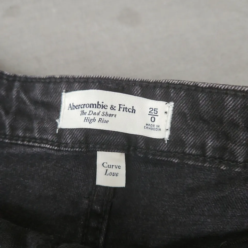 ABERCROMBIE & FITCH THE DAD SHORT HIGH RISE – CURVE LOVE, WOMEN'S DENIM SHORTS - 25