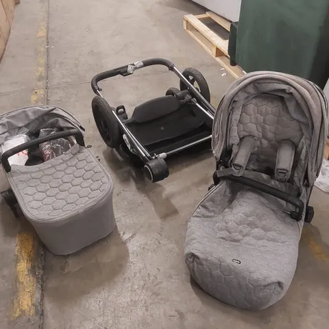 ICANDY PEACH 7 STROLLER SET 