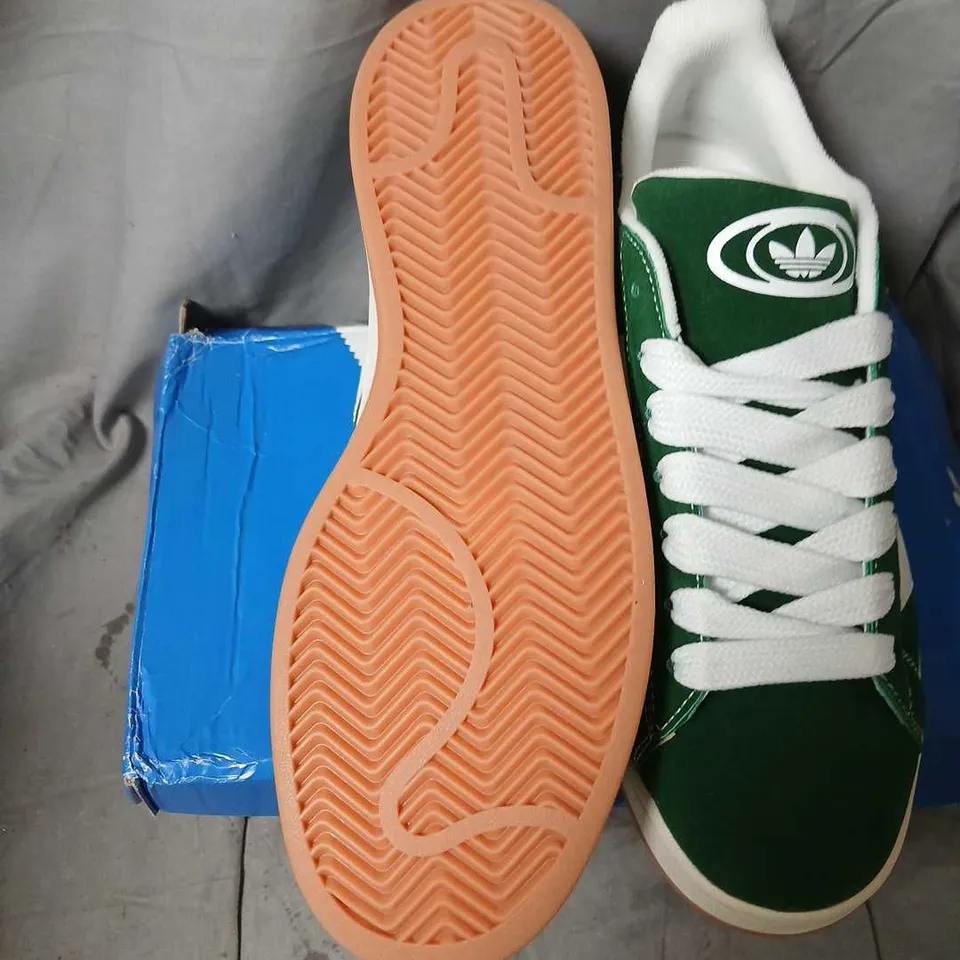 ADIDAS CAMPUS GREEN SUEDE SNEAKERS SIZE 10.5