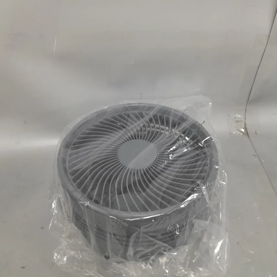 BOXED BELL & HOWELL RECHARGEABLE EXTENDABLE DESK & FLOOR FAN IN GREY