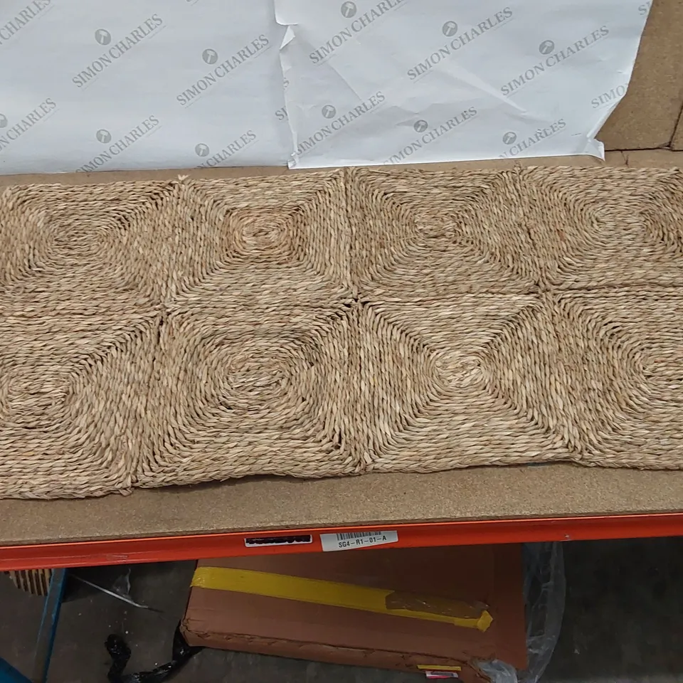 BEIGE JUTE RUG // 116 X 59CM