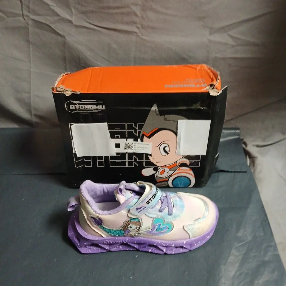 ATONGMU CHILDREN'S TRAINERS – PASTEL LILAC/PINK WITH CARTOON CHARACTER DESIGN AND VELCRO STRAP - SIZE UNSPECIFIED 